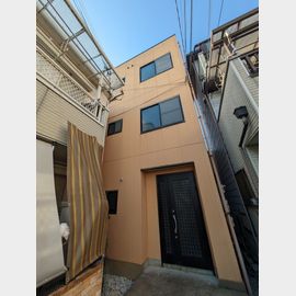 青木駅より徒歩5分 築24年6ヶ月 3階建の賃貸物件