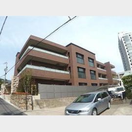 住吉駅より徒歩5分 築15年5ヶ月 3階建の賃貸物件