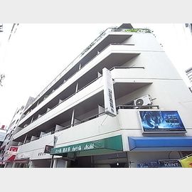 みなと元町駅より徒歩3分 築41年6ヶ月 7階建の賃貸物件