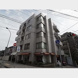六甲駅より徒歩4分 築35年9ヶ月 5階建の賃貸物件