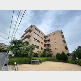 芦屋川駅より徒歩6分 築28年7ヶ月 5階建の賃貸物件