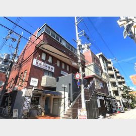 摂津本山駅より徒歩5分 築47年10ヶ月 4階建の賃貸物件