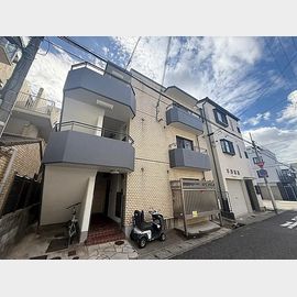 芦屋駅より徒歩7分 築42年4ヶ月 3階建の賃貸物件