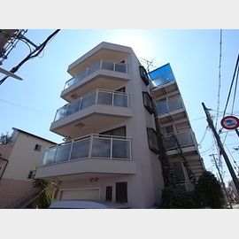 三ノ宮駅より徒歩10分 築39年7ヶ月 4階建の賃貸物件
