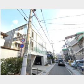 甲南山手駅より徒歩2分 築25年 3階建の賃貸物件
