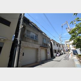 摩耶駅より徒歩12分 築44年 4階建の賃貸物件