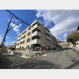 甲南山手駅より徒歩8分 3階 築4年9ヶ月の賃貸物件
