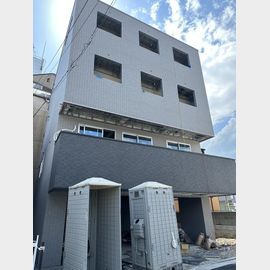 打出駅より徒歩4分 築1年3ヶ月 4階建の賃貸物件