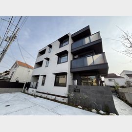 甲子園駅より徒歩20分 新築 3階建の賃貸物件