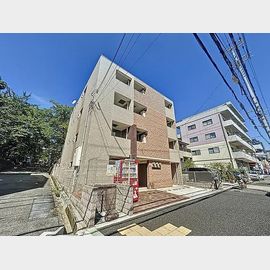 レーヴ 築7年11ヶ月の賃貸物件