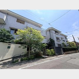 甲子園駅より徒歩7分 築23年11ヶ月の賃貸物件