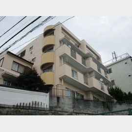 県庁前駅より徒歩7分 4階 築48年1ヶ月の賃貸物件