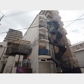 マンションみやけ 5階 築37年5ヶ月の賃貸物件