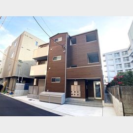 馬橋駅より徒歩4分 1階 築2年の賃貸物件