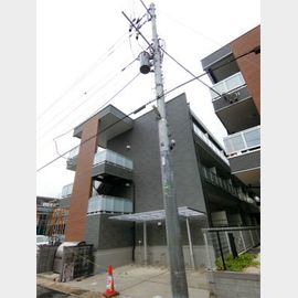 北松戸駅より徒歩15分 築3年5ヶ月 3階建の賃貸物件