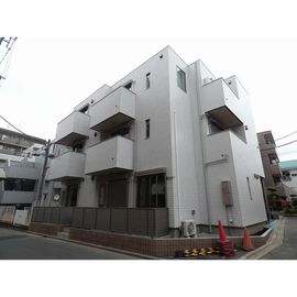 葛西駅より徒歩12分 築4年7ヶ月 3階建の賃貸物件