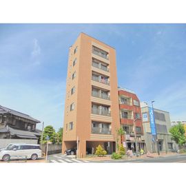 コスモポリタン 6階 築12年4ヶ月の賃貸物件