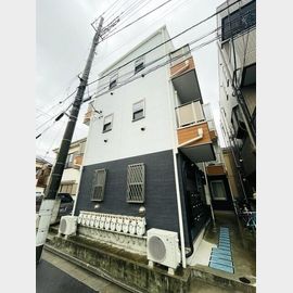 北綾瀬駅より徒歩9分 3階 築8年10ヶ月の賃貸物件