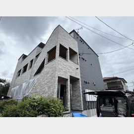 北小金駅より徒歩5分 築1年4ヶ月 3階建の賃貸物件