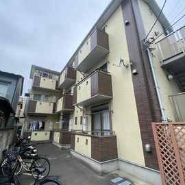 北綾瀬駅より徒歩10分 3階 築18年10ヶ月の賃貸物件