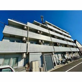 草加駅より徒歩17分 5階 築16年の賃貸物件