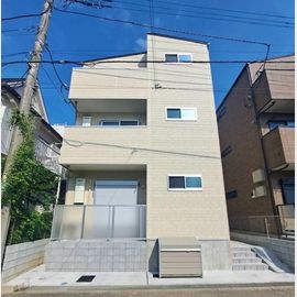 新松戸駅より徒歩14分 2階 築1年6ヶ月の賃貸物件