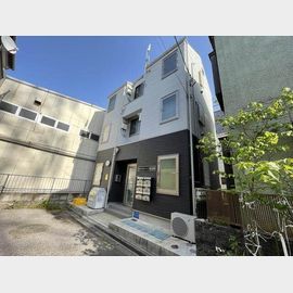 六町駅より徒歩9分 3階 築6年10ヶ月の賃貸物件