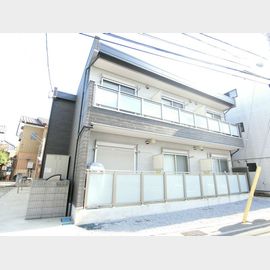 新田駅より徒歩13分 1階 築9年8ヶ月の賃貸物件