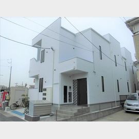 GRANDTICFlore 2階 築8年の賃貸物件