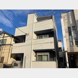 南柏駅より徒歩4分 築7年2ヶ月 3階建の賃貸物件