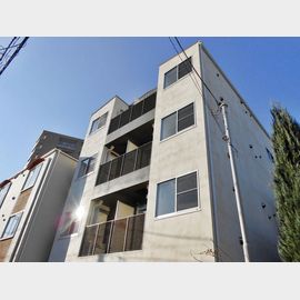 b’CASA Moderna 1階 築13年4ヶ月の賃貸物件