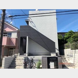 leciel 2階 築8年10ヶ月の賃貸物件