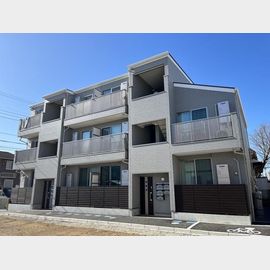 初石駅より徒歩5分 3階 築3年3ヶ月の賃貸物件