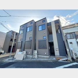 牛田駅より徒歩10分 1階 築2年の賃貸物件