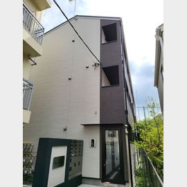 綾瀬駅より徒歩14分 3階 築3年11ヶ月の賃貸物件