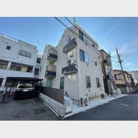 北千住駅より徒歩10分 築5年9ヶ月 3階建の賃貸物件