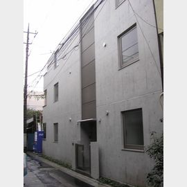 アパートメントα 2階 築19年10ヶ月の賃貸物件