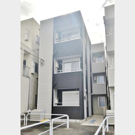 青井駅より徒歩5分 3階 築9年8ヶ月の賃貸物件