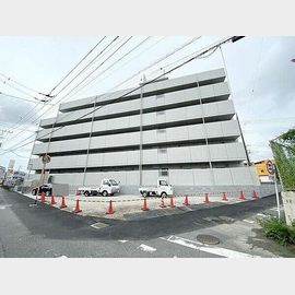 谷塚駅より徒歩15分 築4年1ヶ月 5階建の賃貸物件