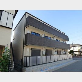 南流山駅より徒歩13分 築8年8ヶ月 3階建の賃貸物件