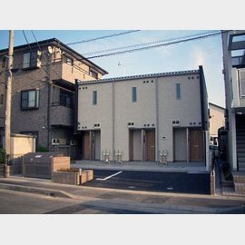 八潮駅より徒歩19分 築10年7ヶ月 2階建の賃貸物件