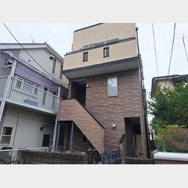 シャイニングハウス 1階 築21年の賃貸物件