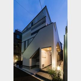 CREATION 2階 築12年の賃貸物件