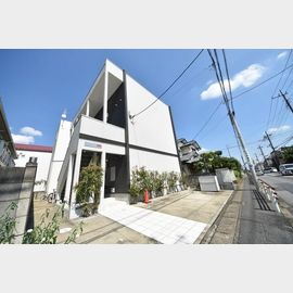 柏駅より徒歩17分 1階 築11年8ヶ月の賃貸物件