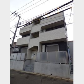 新松戸駅より徒歩9分 築9年11ヶ月 3階建の賃貸物件
