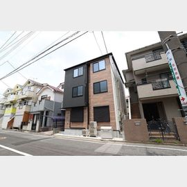 五反野駅より徒歩4分 3階 築4年4ヶ月の賃貸物件