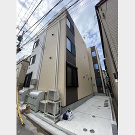 千住大橋駅より徒歩10分 1階 築4年の賃貸物件