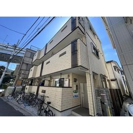 四ツ木駅より徒歩7分 1階 築8年9ヶ月の賃貸物件
