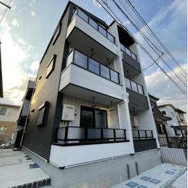 一ノ割駅より徒歩4分 築3年9ヶ月 3階建の賃貸物件