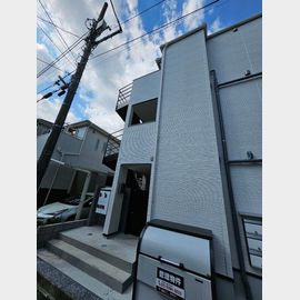 柏駅より徒歩14分 1階 築1年11ヶ月の賃貸物件